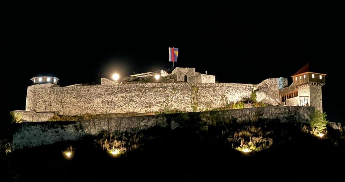فندق Stari Grad دوبوي المظهر الخارجي الصورة